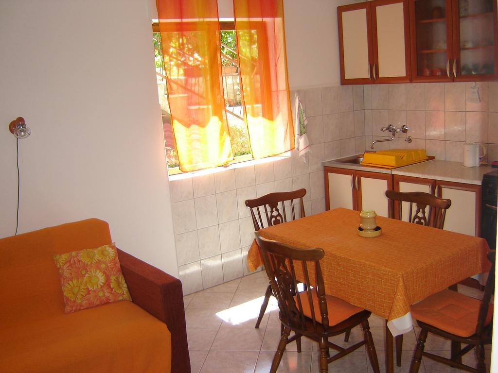Apartments Grgorinic Pula Exterior photo