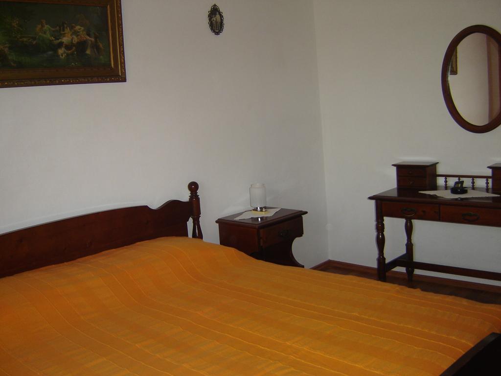 Apartments Grgorinic Pula Exterior photo