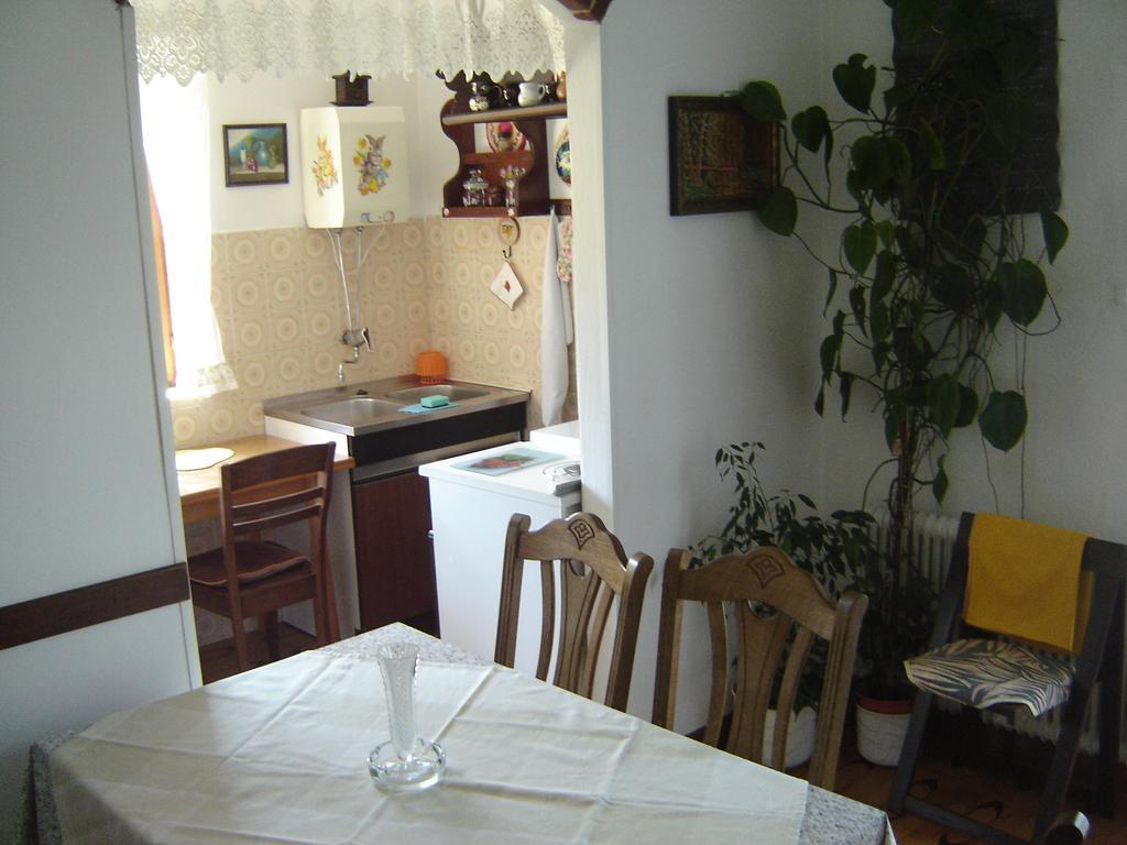 Apartments Grgorinic Pula Exterior photo